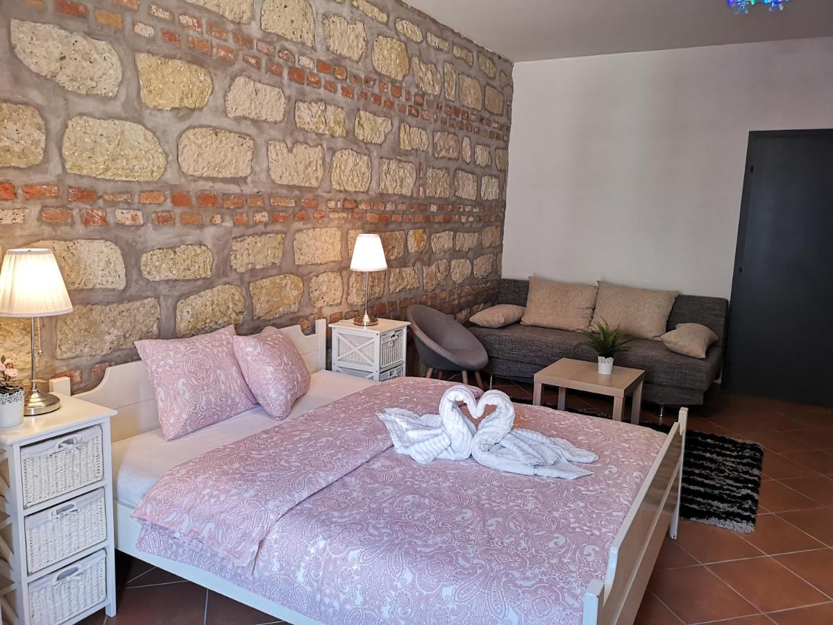 Villa Florencia Eger Exterior foto